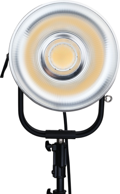 NANLUX EVOKE 2400B SPOT LIGHT IN FLIGHT CASE WITH 45° REFLECTOR