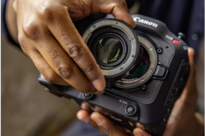 Canon VIDEO MOUNT ADAPTER EF-EOS R 0.71X EMEA